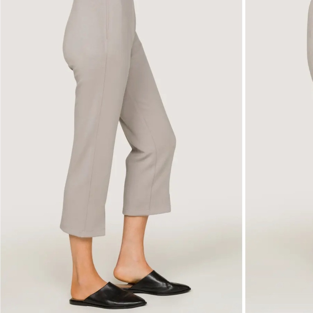 SOLD - NWT Alala Phoebe Capri - S